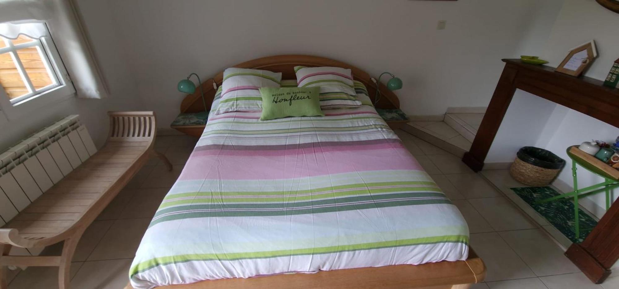 Honfleur A Deux Bed and Breakfast Exteriör bild